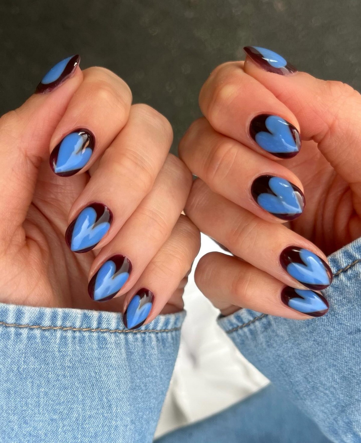 Грошовий манікюр у лютому 2026 року для удачі та багатства