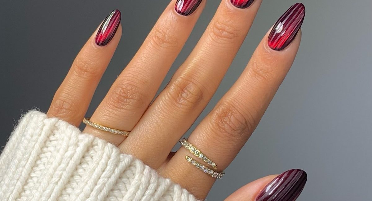 5 головних кольорів зимового манікюру на січень 2026 року