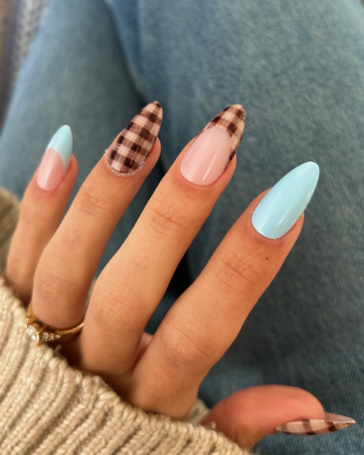 Мигдалеподібний манікюр на зиму 2026, який надихає