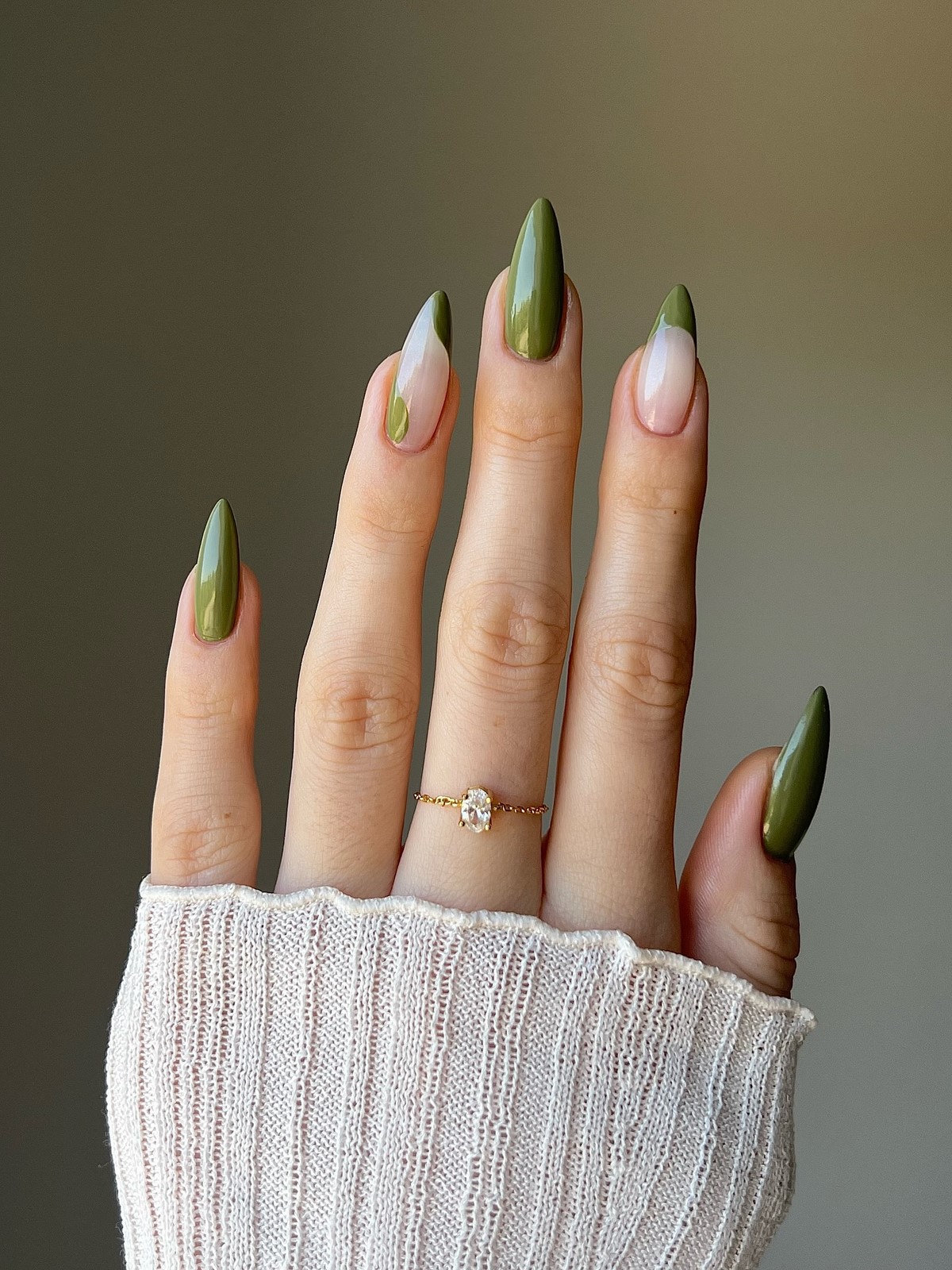 Мигдалеподібний манікюр на зиму 2026, який надихає