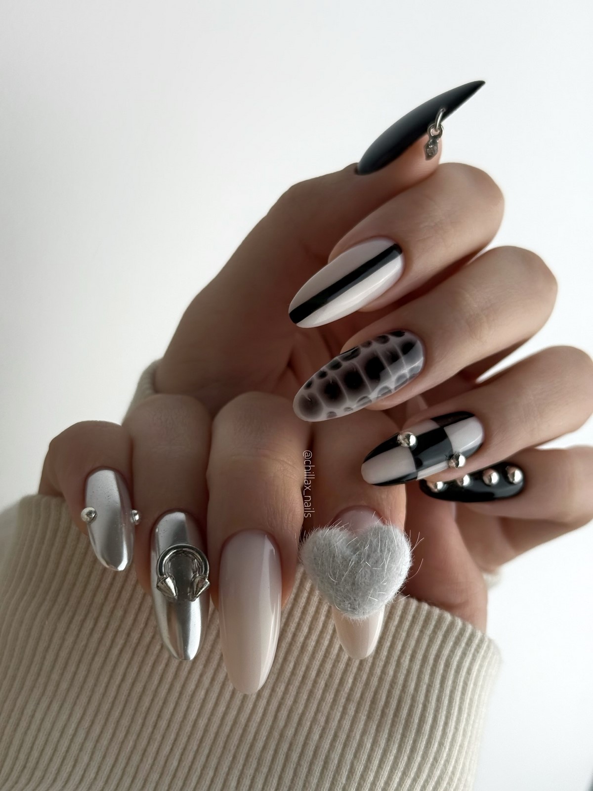 Сердечка на нігтях в лютому 2026: романтика на максимум