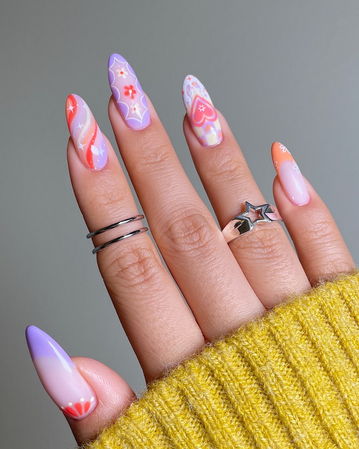 Сердечка на нігтях в лютому 2026: романтика на максимум