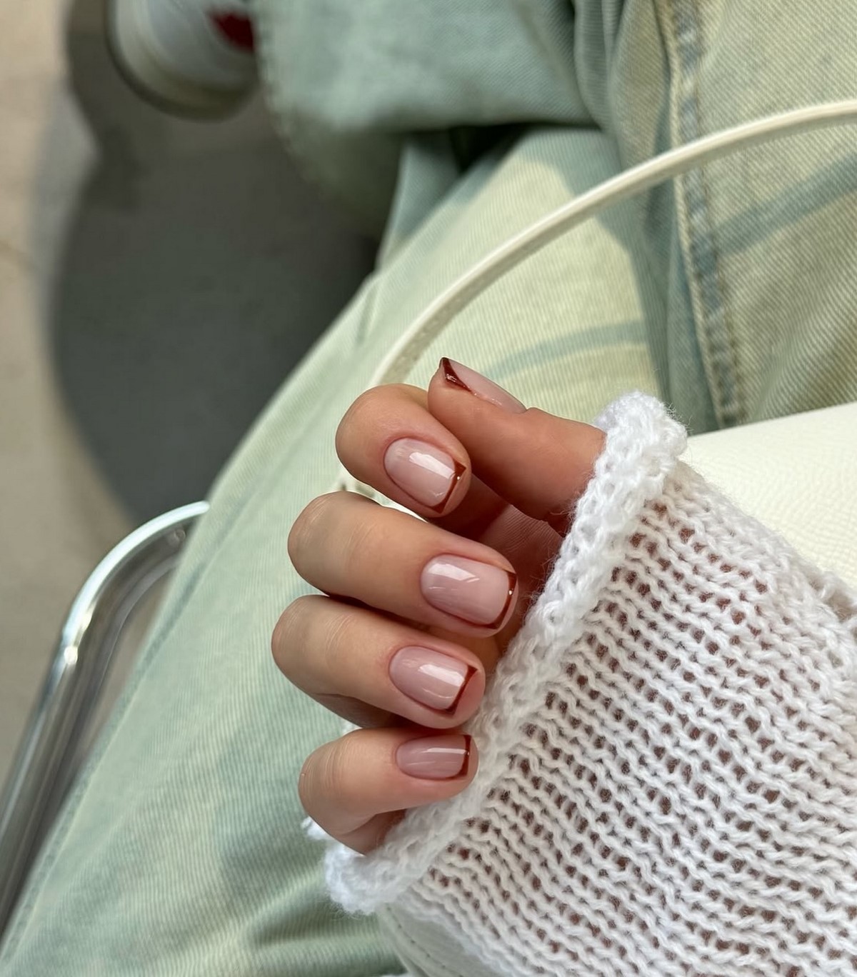 Манікюр на кожен день взимку 2026: просто і зі смаком