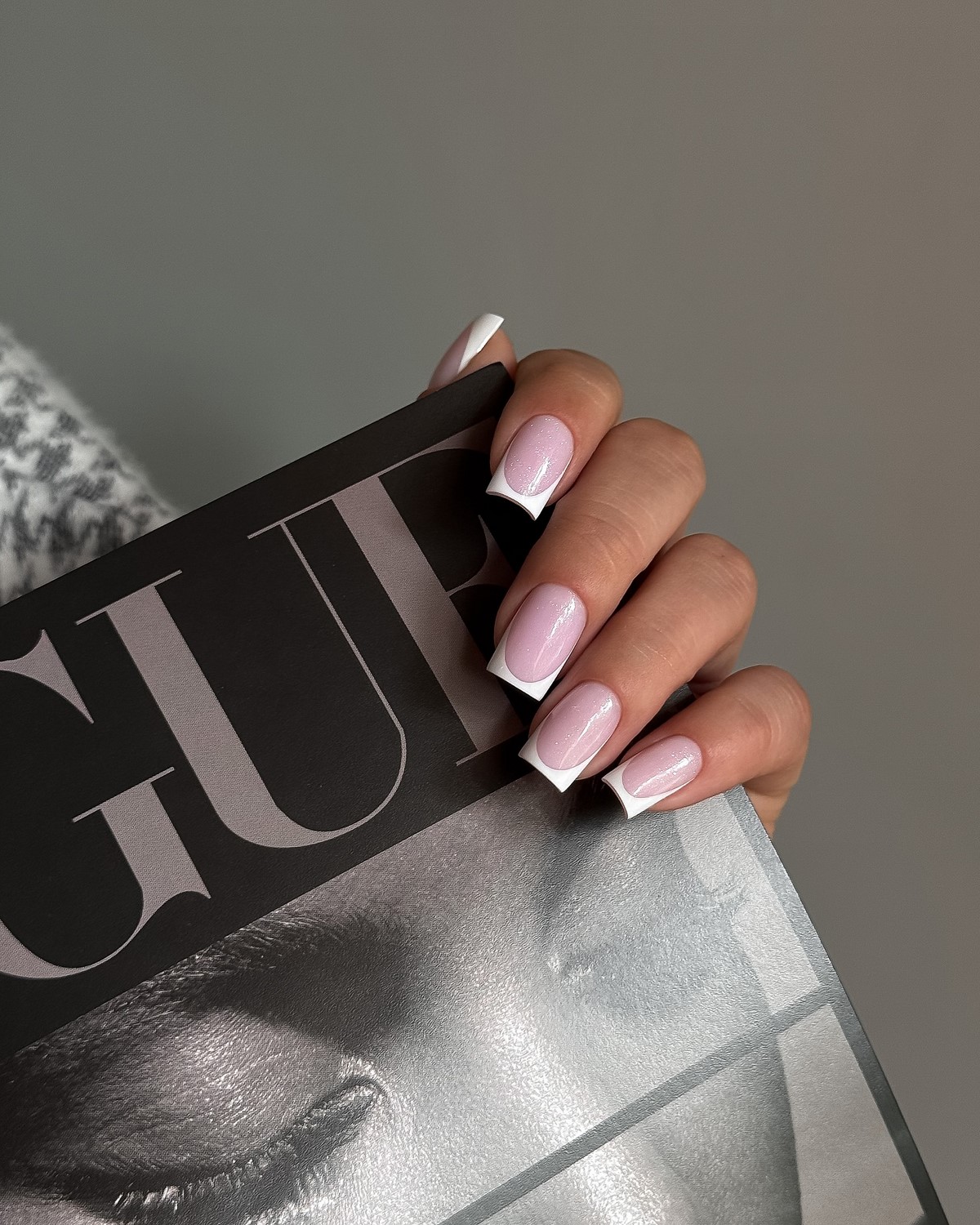 Манікюр на кожен день взимку 2026: просто і зі смаком