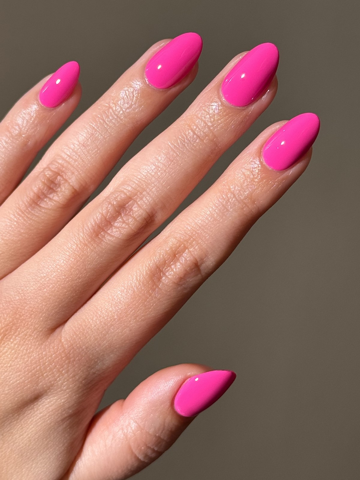 Рожевий манікюр 2026: найніжніші відтінки для доглянутих рук