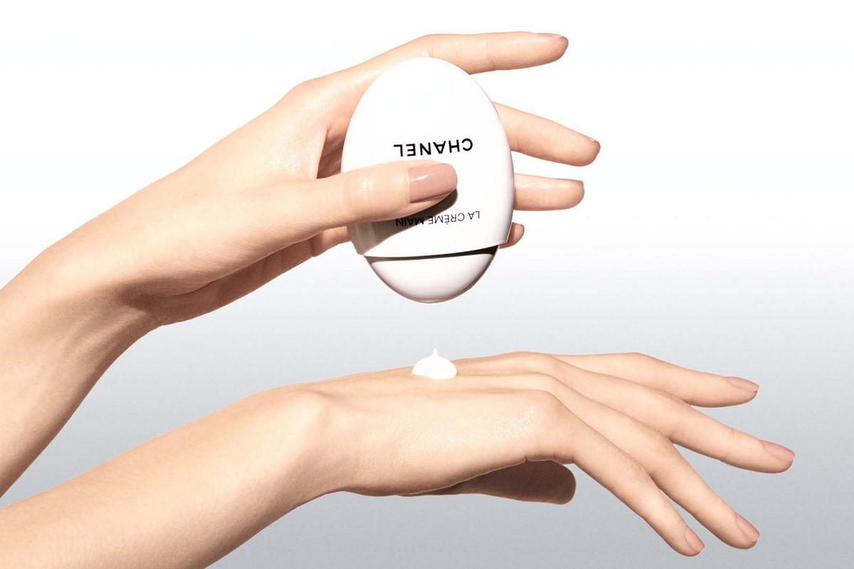 Як доглядати за руками, щоб манікюр виглядав свіжим тижнями