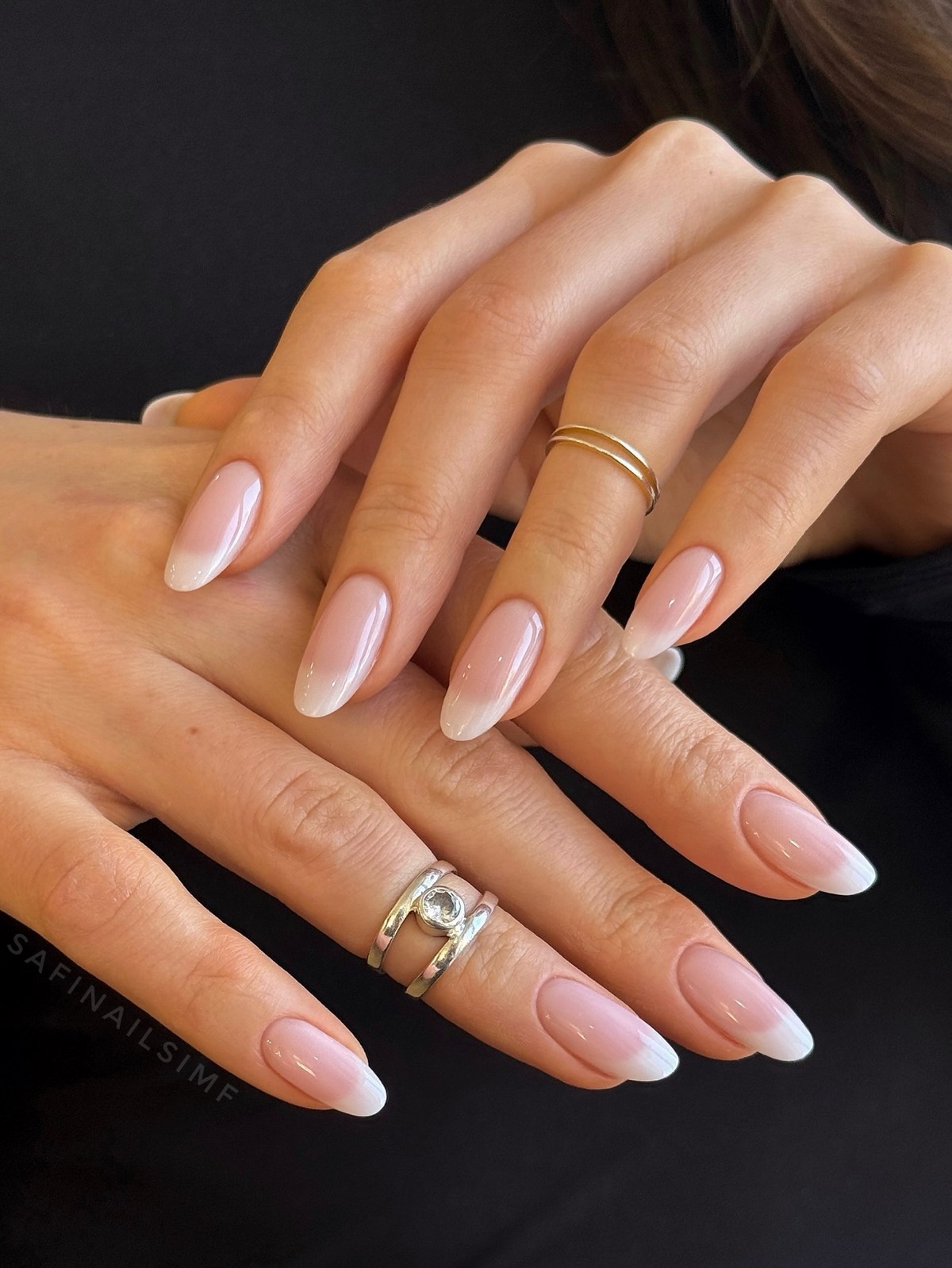 Після темної зими: манікюр, який освіжає руки з першого погляду