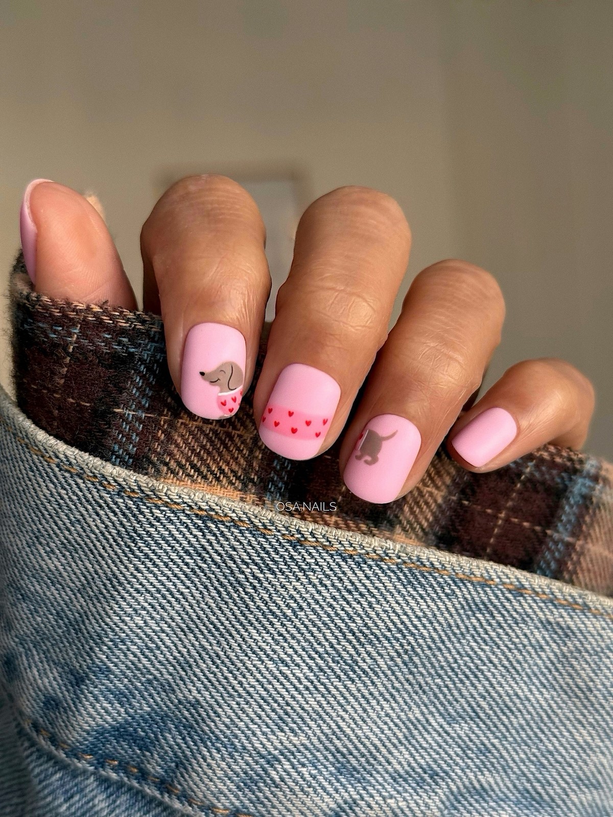 Рожевий манікюр 2026: найніжніші відтінки для доглянутих рук