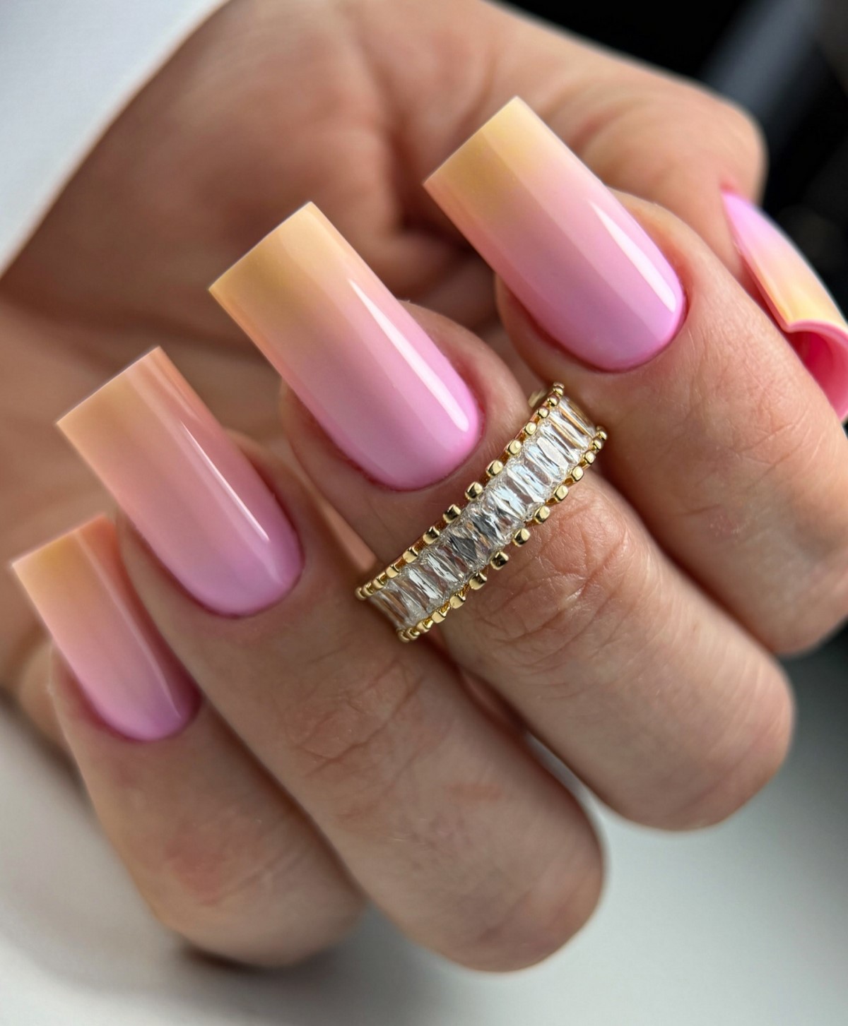 Пастель, яка не виглядає просто: тренд сезону