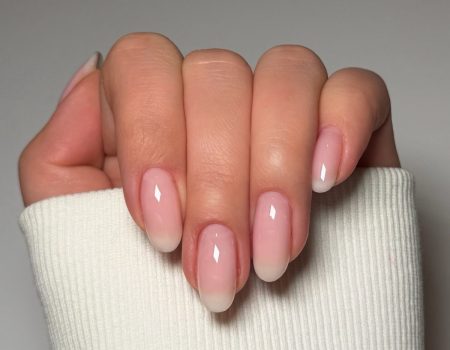 Манікюр на початок весни: 5 кольорів, що створюють ефект дорогого образу
