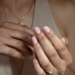 Весняний манікюр 2026: трендові кольори, які обирають зараз
