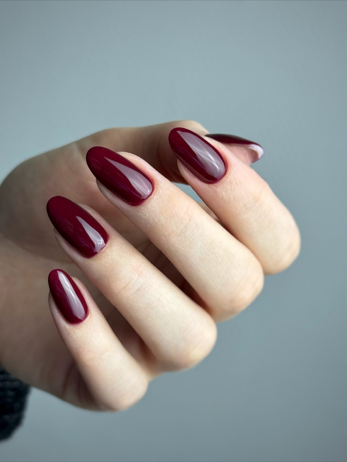 Весняний манікюр 2026: трендові кольори, які обирають зараз