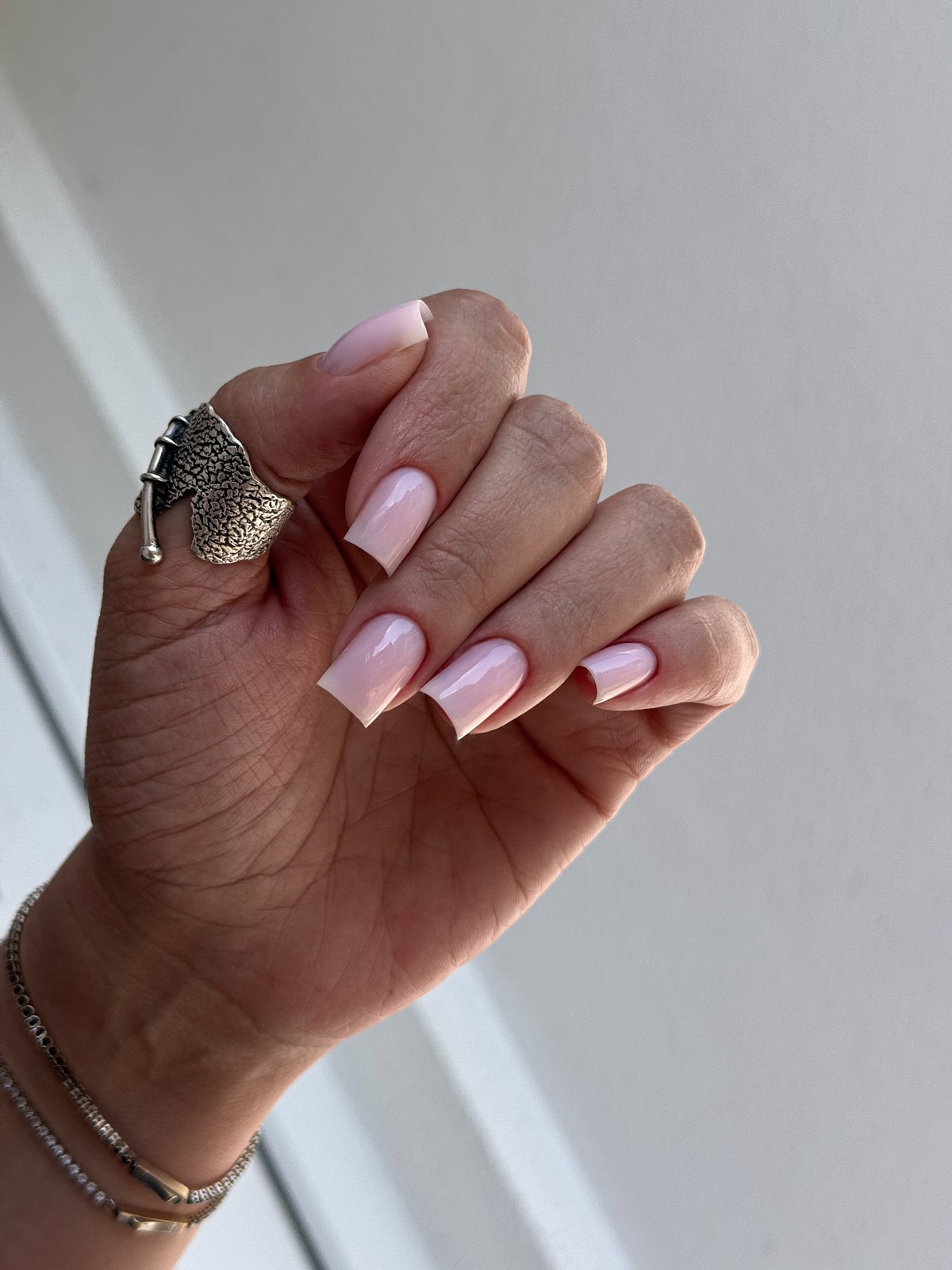 Манікюр, який виглядає дорого, але більшість робить помилку