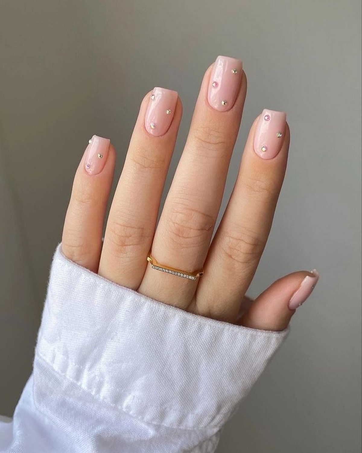Манікюр, з яким руки виглядають інакше — причина не в кольорі