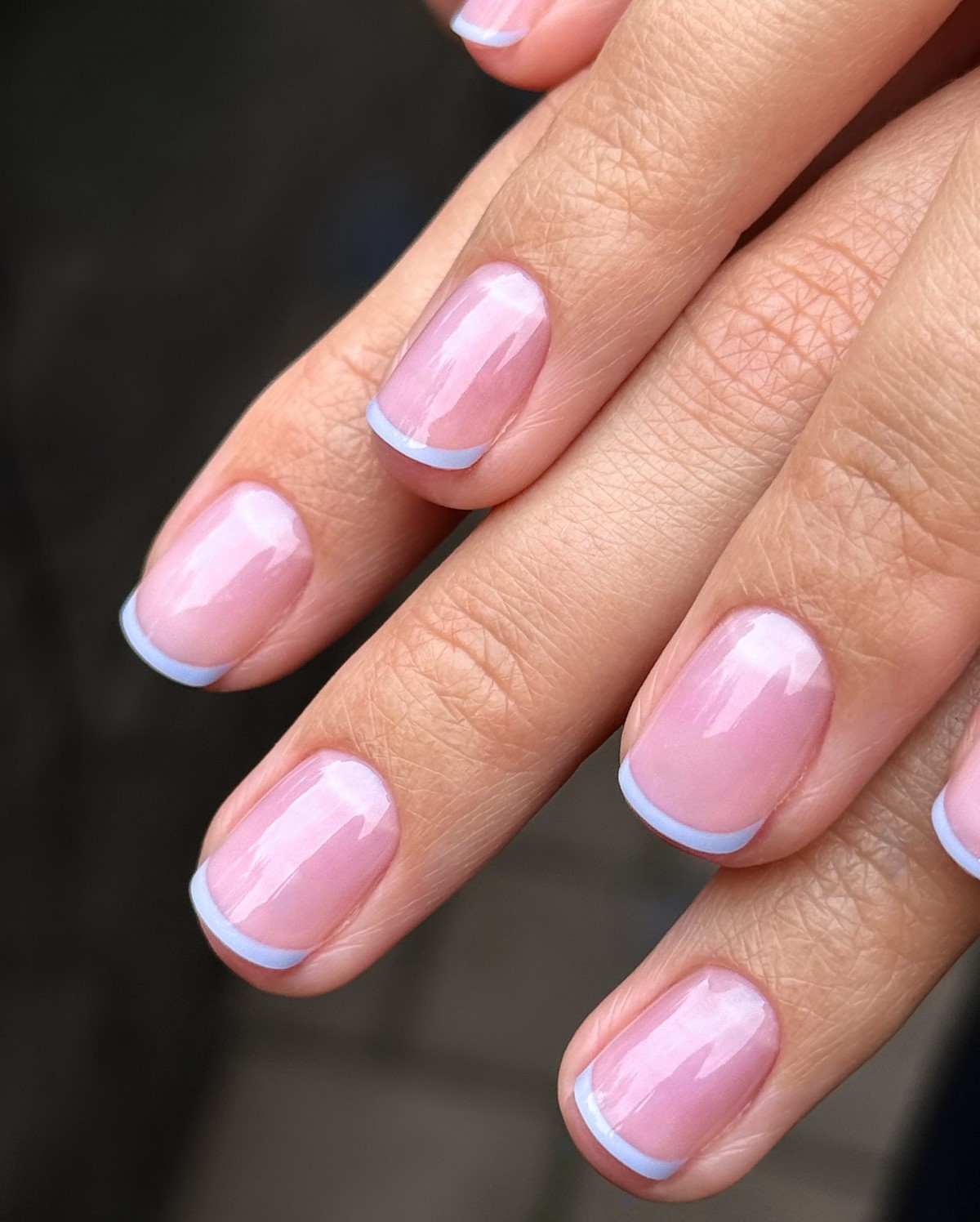 Френч на травень 2026 для коротких нігтів