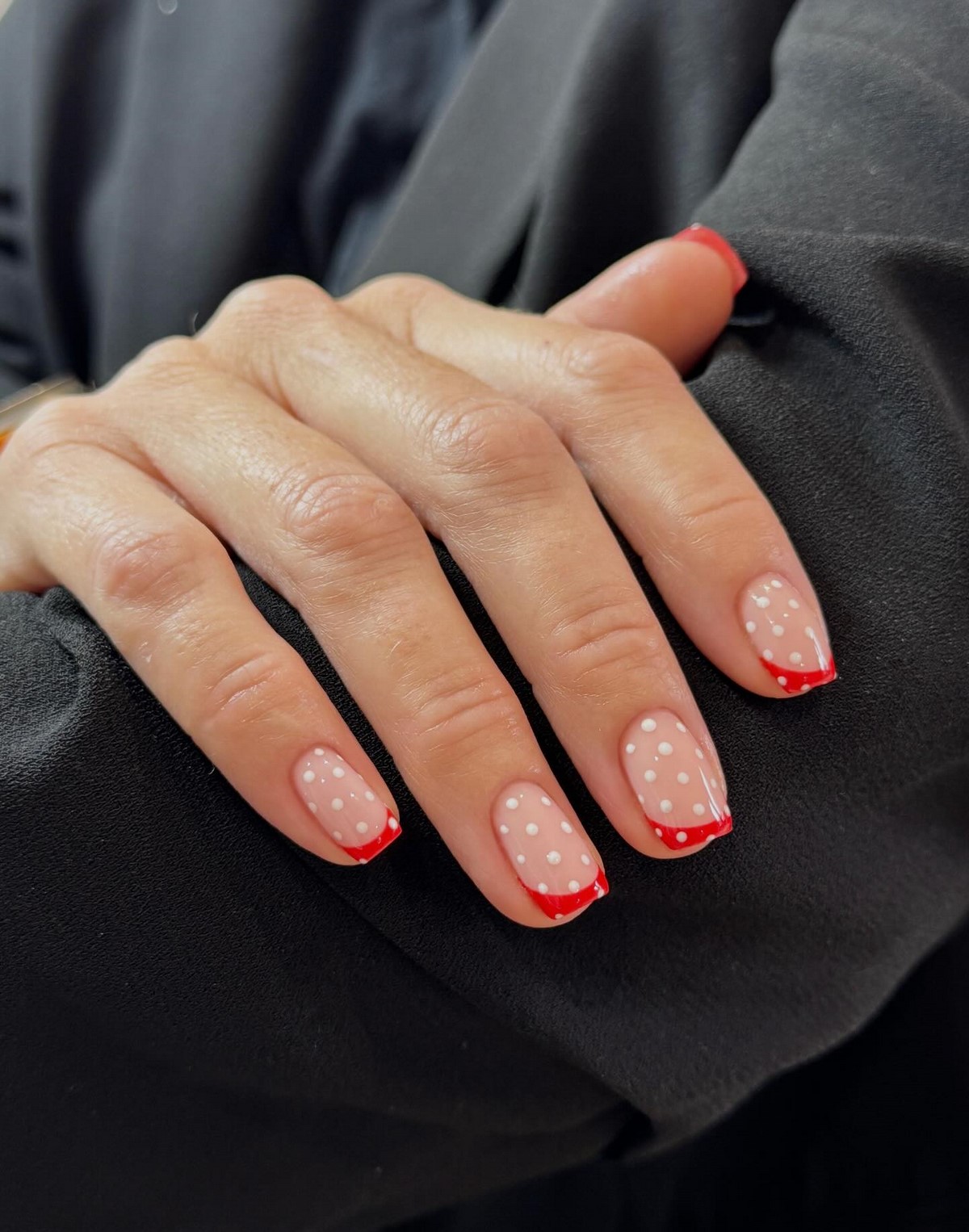 Манікюр після Великодня 2026: варіанти після свят