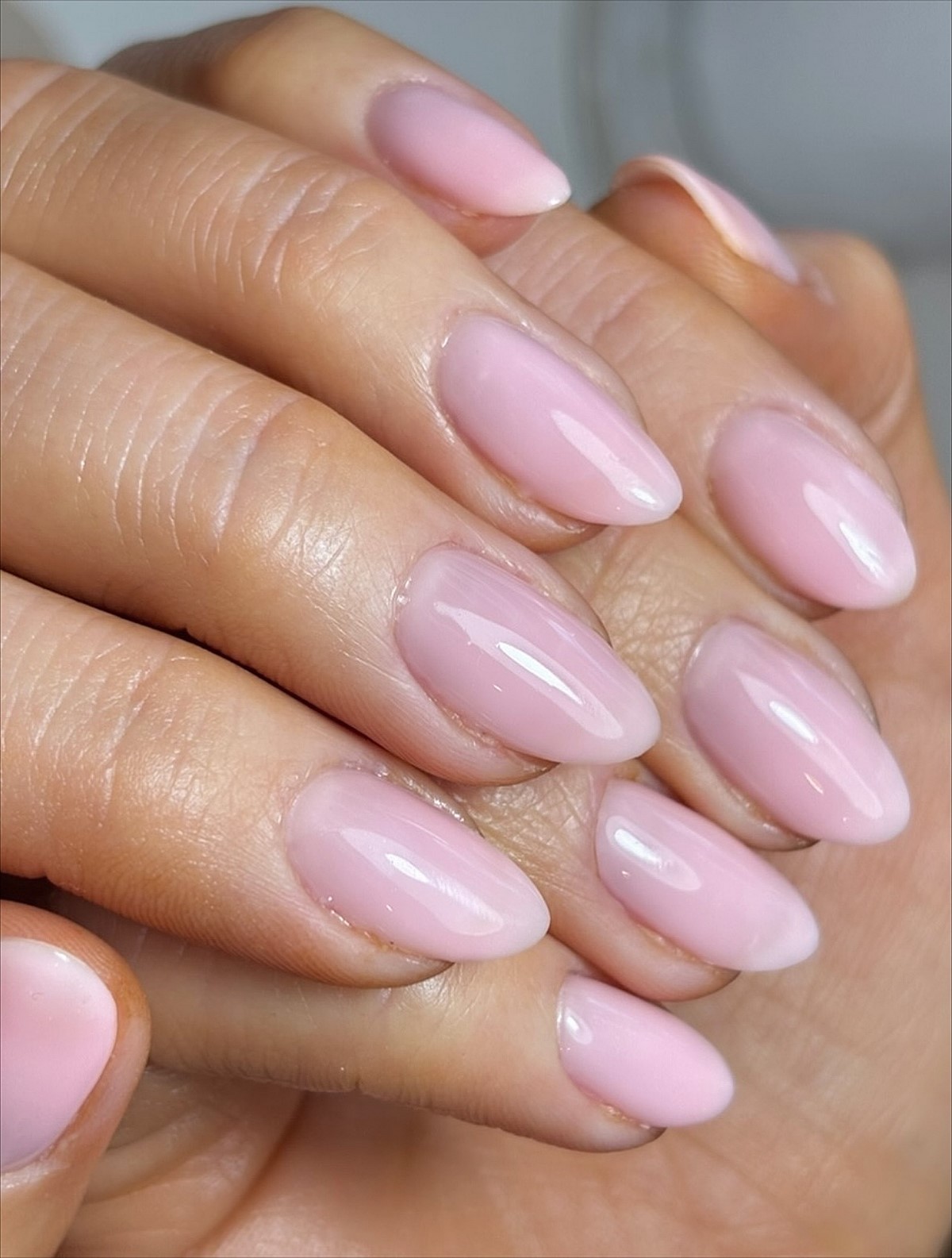 Манікюр після Великодня 2026: варіанти після свят