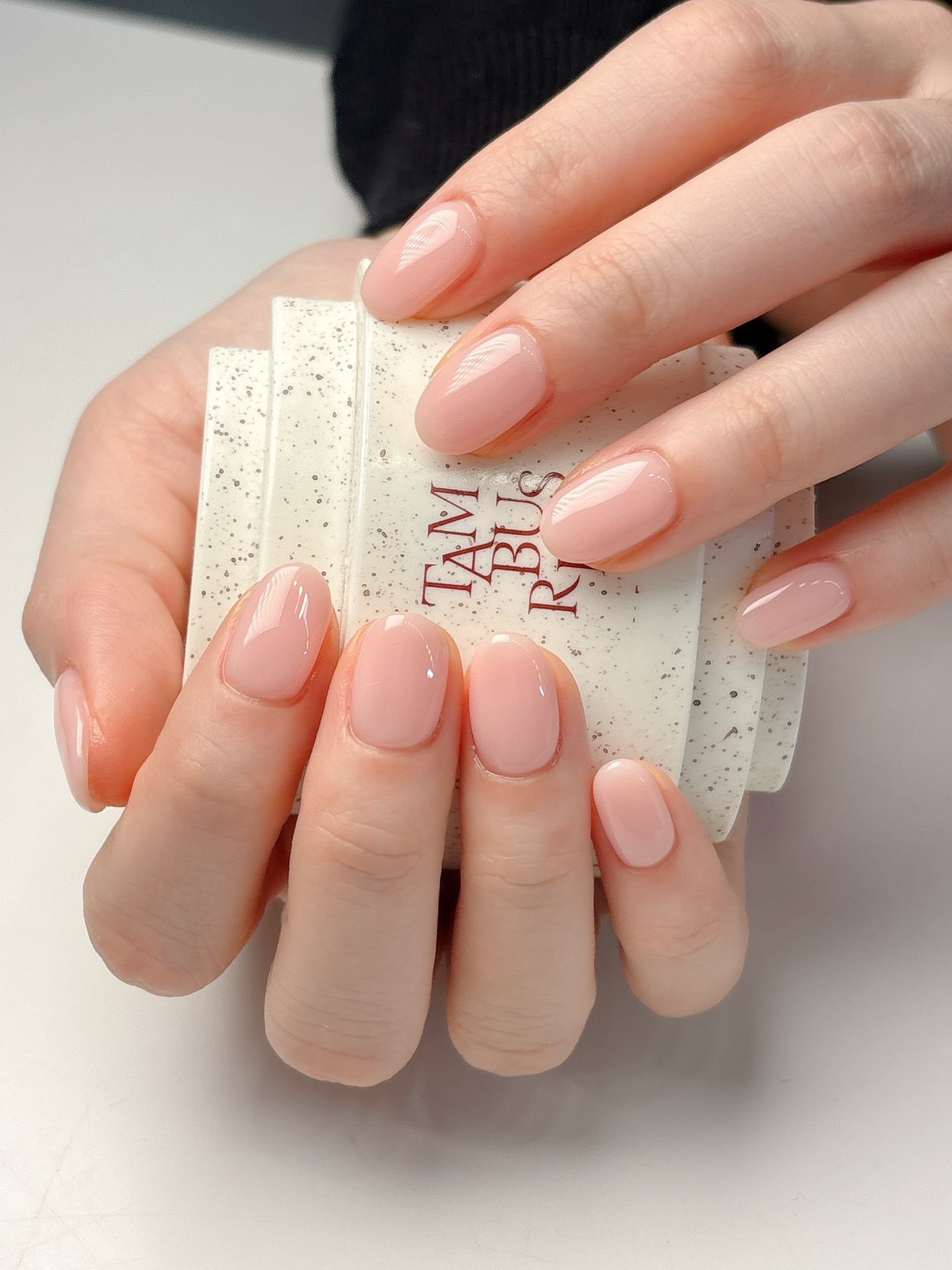 Манікюр після Великодня 2026: варіанти після свят